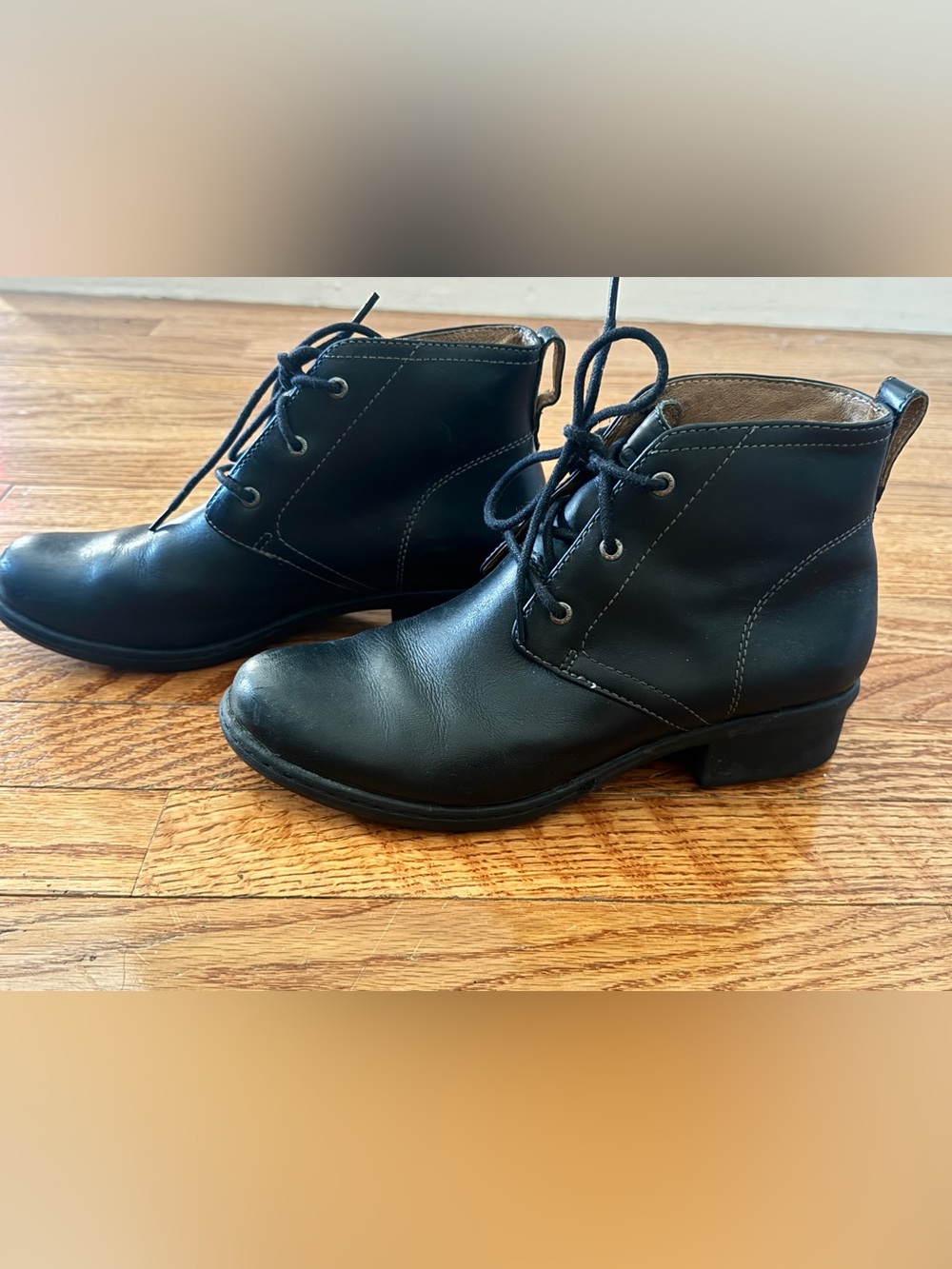 Bogs black boots